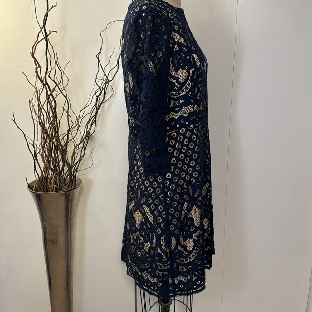 Gabby Skye Navy lace midi dress with nude liner, 3/4 sleeves - Picture 5 of 7